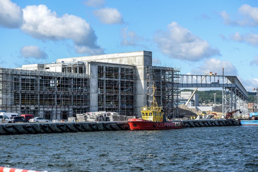 Port morski Gdynia - przebudowa ostrogi na terenie portu...