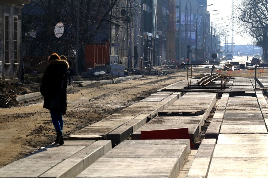 Hubska: Tak wygląda porzucona ulica w centrum. Co dalej? (ZDJĘCIA)