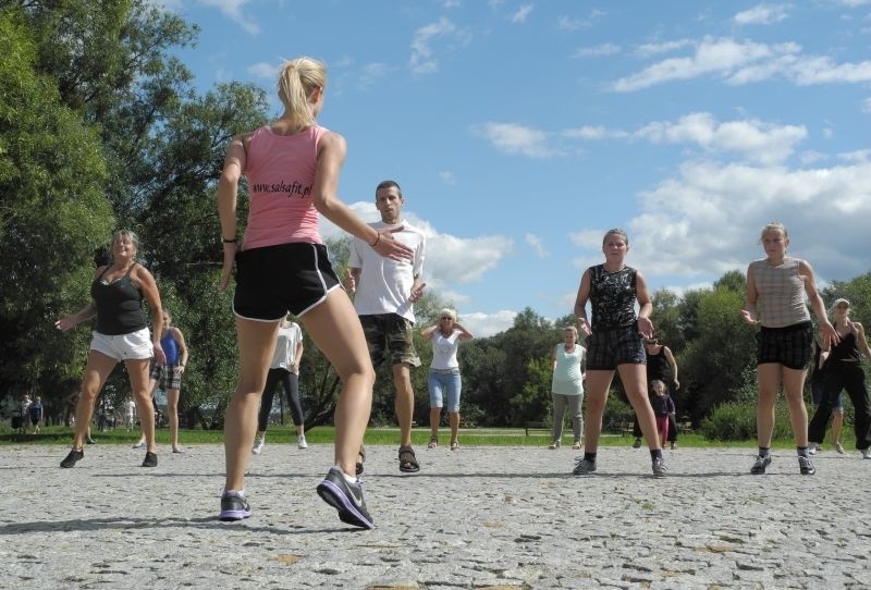 Bulwary Wiktora Wołkowa. Zumba opanowała supraślan (zdjęcia, wideo)