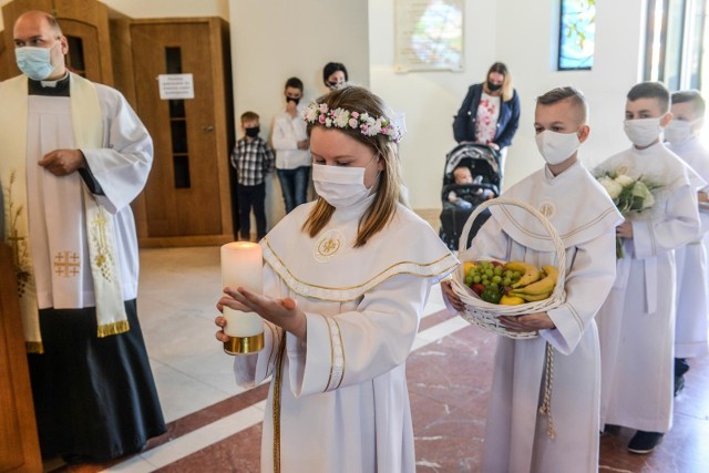 Do pierwszych terminów Komunii zostało już tylko dwa tygodnie.