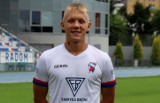 Wychowanek Broni Radom Kacper Ambrozik został zawodnikiem Staru Starachowice. To kolejny transfer czwartoligowca 