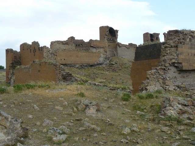 Ani. Ruiny dawnej stolicy Armenii