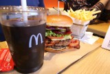 Szok dla klientów McDonald's. Już nie kupią zestawu promocyjnego z coca colą, tylko z wodą mineralną [22.01.21 r.]