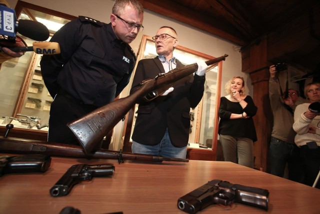 Komenda Wojewódzka we Wrocławiu od lat przekazuje wrocławskiemu Muzeum Militariów cenne egzemplarze broni skonfiskowane przestępcom