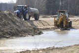 Droga Białystok - Łapy: Potężne opóźnienia na budowie. Dwupasmówka nie będzie gotowa w czerwcu [ZDJĘCIA]