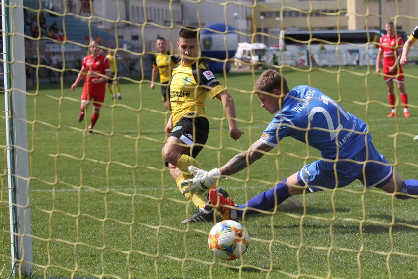 II liga. Siarka Tarnobrzeg - Widzew Łódź 1:1 (1:0)