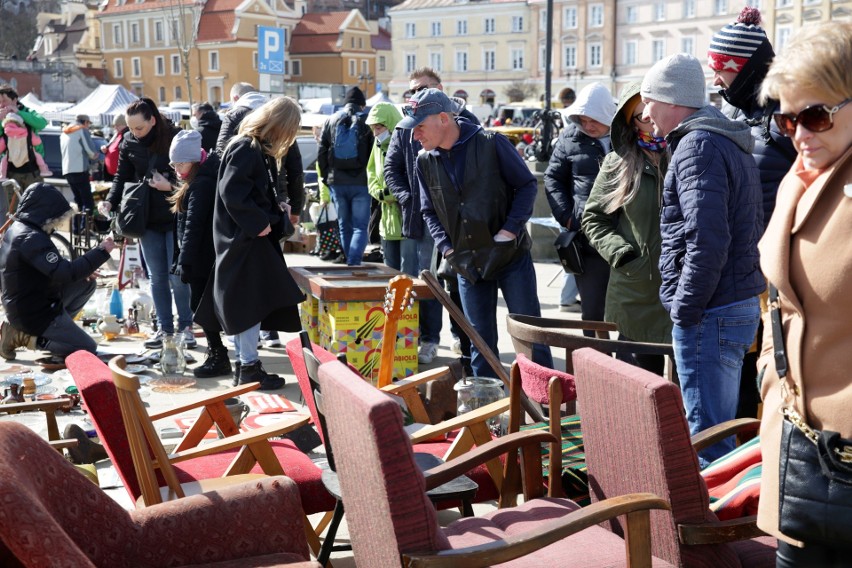 Lublin. Te przedmioty mają duszę. Zobacz, co możesz kupić podczas Lubelskiej Giełdy Staroci