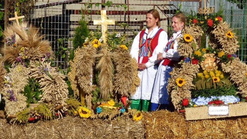 Kazimierskie Dożynki Powiatowe 2016 w Bejscach