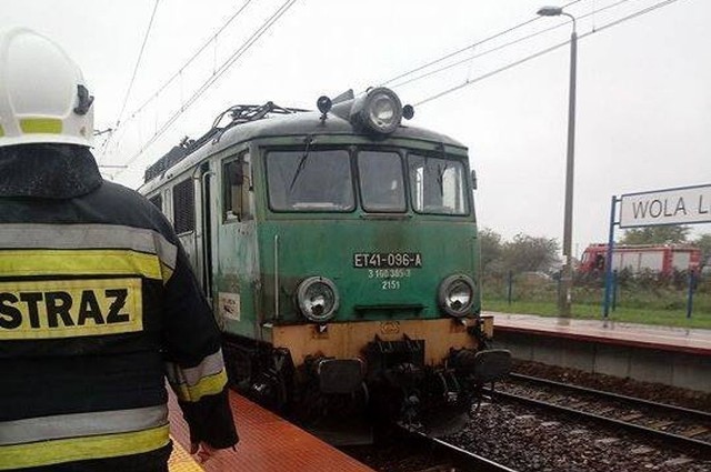 Pożar wybuchł w tej lokomotywie pociągu towarowego, który wiózł węgiel.