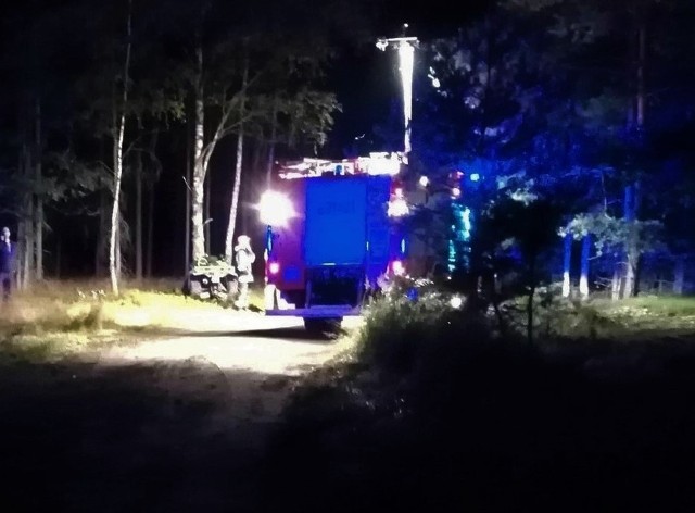 Wypadek dwóch nastolatków w Kaletach. Pasażer quada zginął na miejscu
