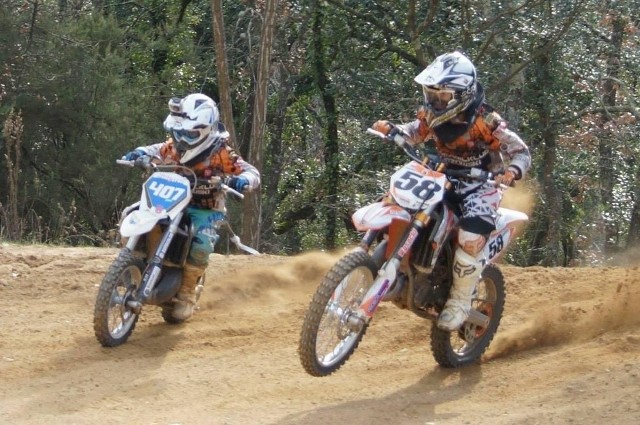 Radomscy motocykliści, Jurand Kuśmierczyk i Wojciech Kucharczyk trenowali w Hiszpanii