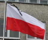 W Gdańsku pijany mężczyzna znieważył polską flagę 