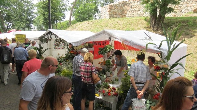 Na stoiskach kół gospodyń wiejskich, która staną na Wzgórzu Zamkowym będziemy mogli  spróbować przygotowanych przez nie pyszności