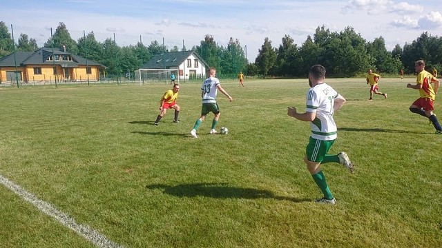 Piłkarze Centrum wreszcie mogli zagrać sparing u siebie przy Ciborowskiej
