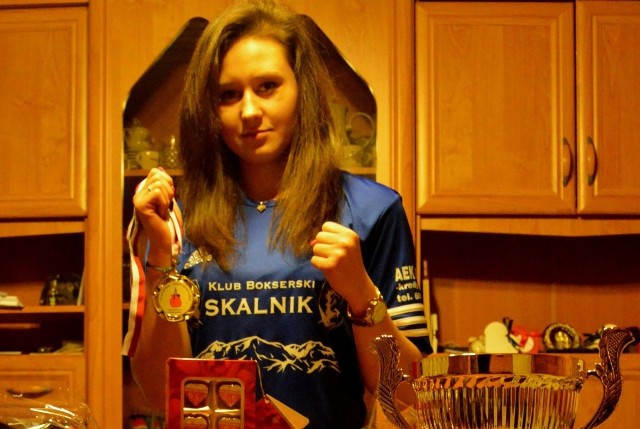 Sara Domagała wygrała walkę na gali bokserskiej w Moszczenicy.