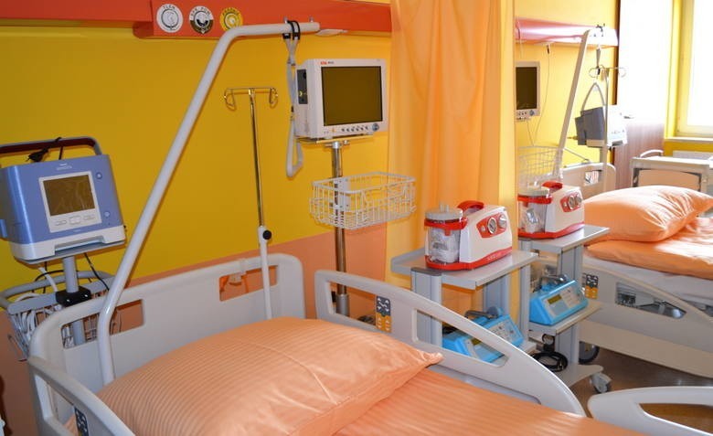 W szpitalu w odcinku zakaźnym hospitalizowanych jest 141...