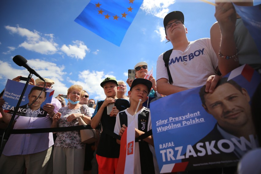 Rafał Trzaskowski przemierzył tysiące kilometów, aby spotkać się z każdym wyborcą