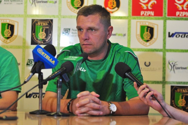 Trener Stali Stalowa Wola Jaromir Wieprzęć podkreśla, że czas działa na korzyść jego zespołu.