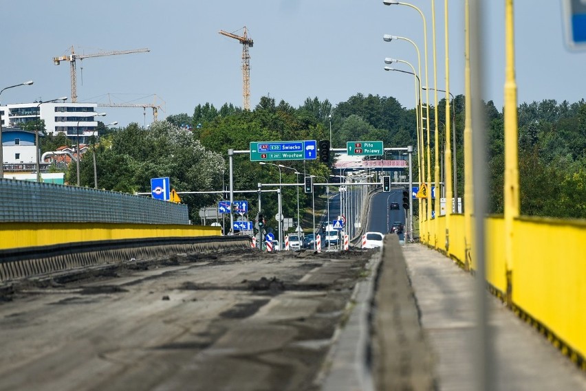 Remont mostu Lecha: W weekend spokojnie. Prawdziwe korki zaczną się dopiero w poniedziałek? [ZDJĘCIA]