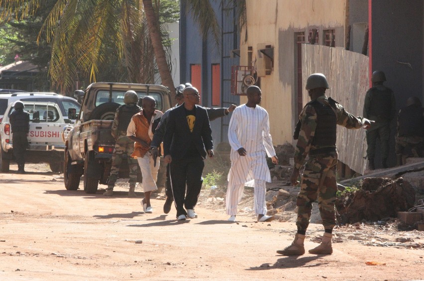 Atak na hotel Radisson Blue w Mali. 170 zakładników, słychać strzały