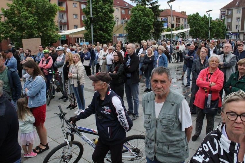 Protest w sprawie zamknięcia oddziału neurologii w...