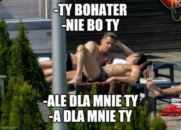 63823e17a81c1_o_full.jpg