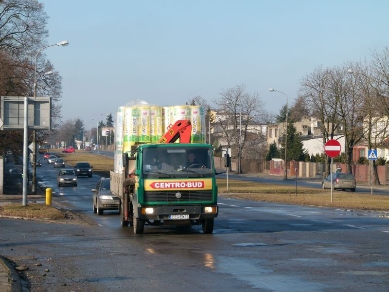 Remont ulicy Inflanckiej pod znakiem zapytania