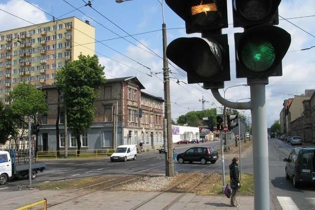 skrzyzowanie Reja Broniewskiegoskrzyzowanie Reja i Broniewskiego - będzie przebudowa związana z siecią tramwajową