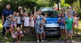 Policjanci z Sosnowca spotkali się z dziećmi z półkolonii. Tematem rozmowy były bezpieczne wakacje
