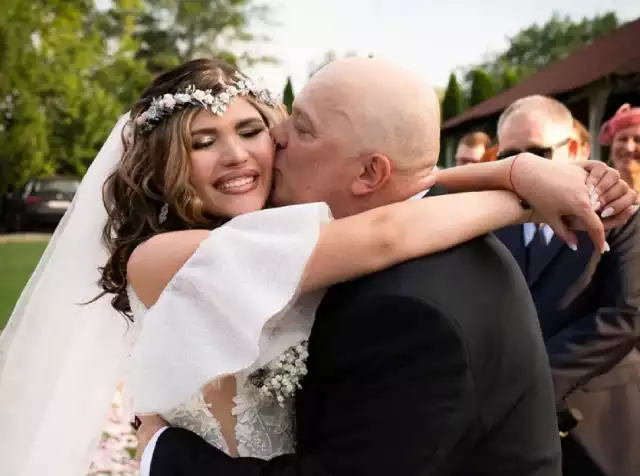 Krzysztof Skiba i Karolina Kempińska wzięli ślub w zeszłą sobotę. Jak wyglądała zabawa weselna?