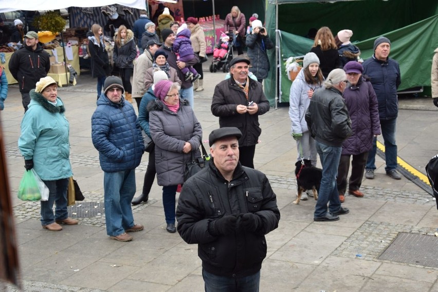 Gorlice. Świąteczny Jarmark na Rynku - było wszystko, co potrzeba na święta, a nawet więcej!