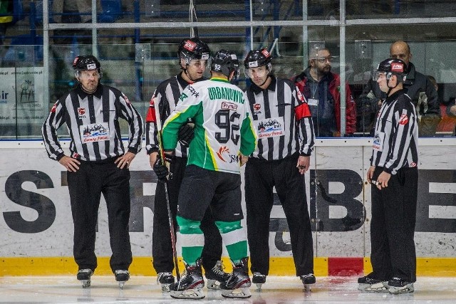 Mecz GKS Jastrzębie - GKS Katowice nie odbył się. Na taflęnie weszli hokeiści GKS Katowice.