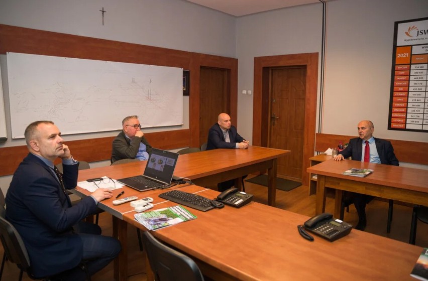 Minister Piotr Pyzik odwiedził kopelnię KWK Knurów