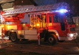 Polna: Pożar samochodu. Matka z dzieckiem uratowani