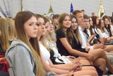 Wojewódzkie zakończenie roku szkolnego w Zespole Szkół w Łopusznie. Było bardzo uroczyście. Zobaczcie zdjęcia i film