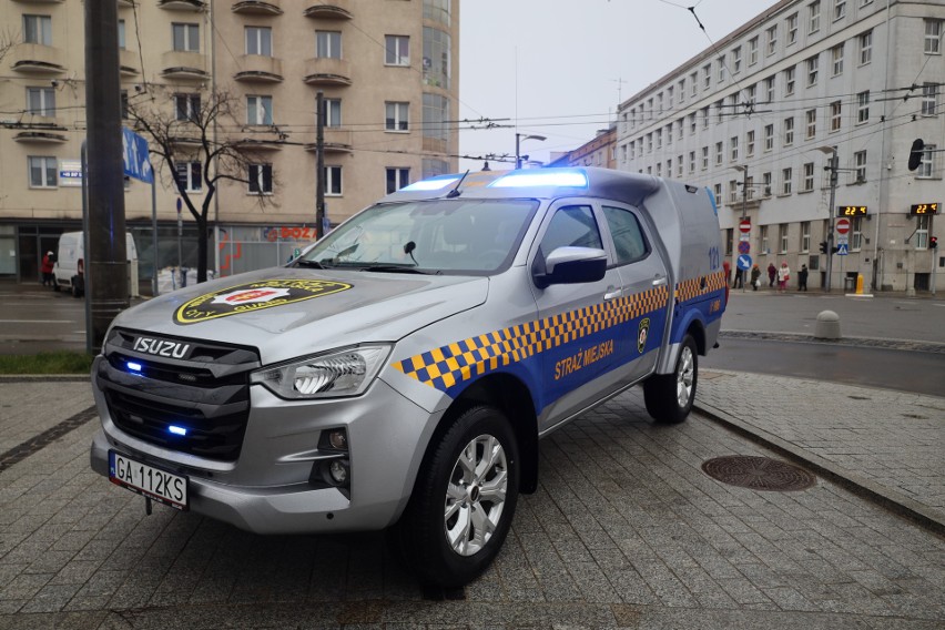 Nowy radiowóz już na wyposażeniu gdyńskich strażników...