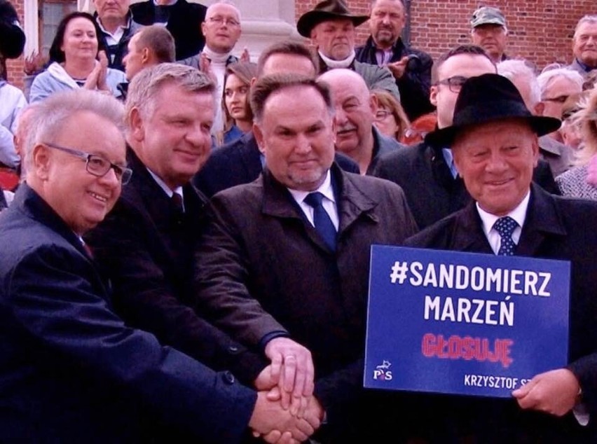 Od lewej: Krzysztof Szatan, senator Jarosław Rusiecki, poseł...