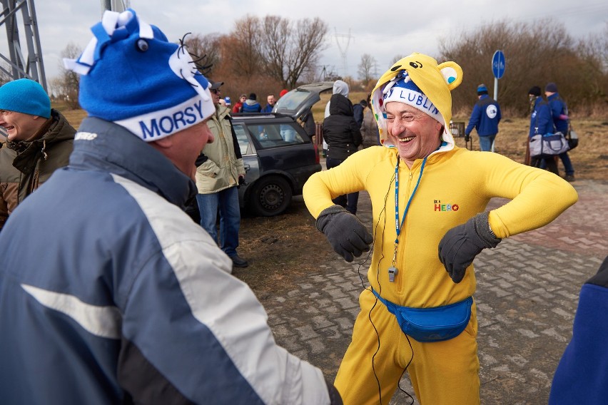 Lubelskie morsy spotykają się w każdą niedzielę o godz. 12...