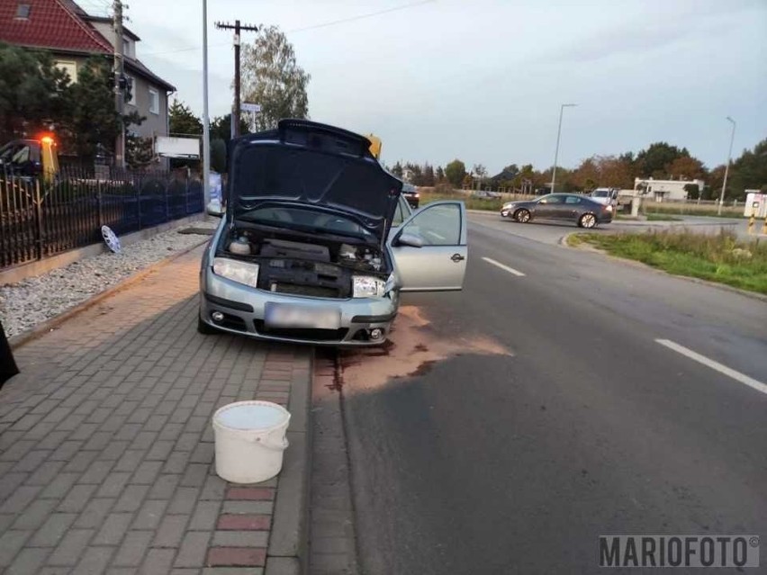 Zderzenie dwóch samochodów w Opolu-Chmielowicach.