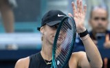 Sabalenka sensacyjnie odpadła w trzeciej rundzie turnieju w Miami po porażce z Kalininą w trzech setach