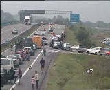 Wypadek na A4. Zderzenie trzech samochodów. Trzy osoby ranne 