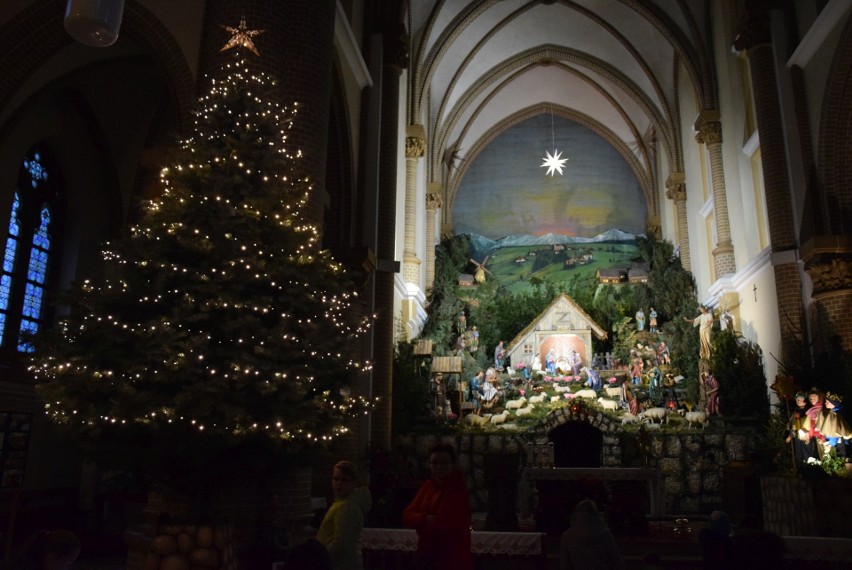 Szopka bożonarodzeniowa w kościele pw. Świętego Franciszka w...