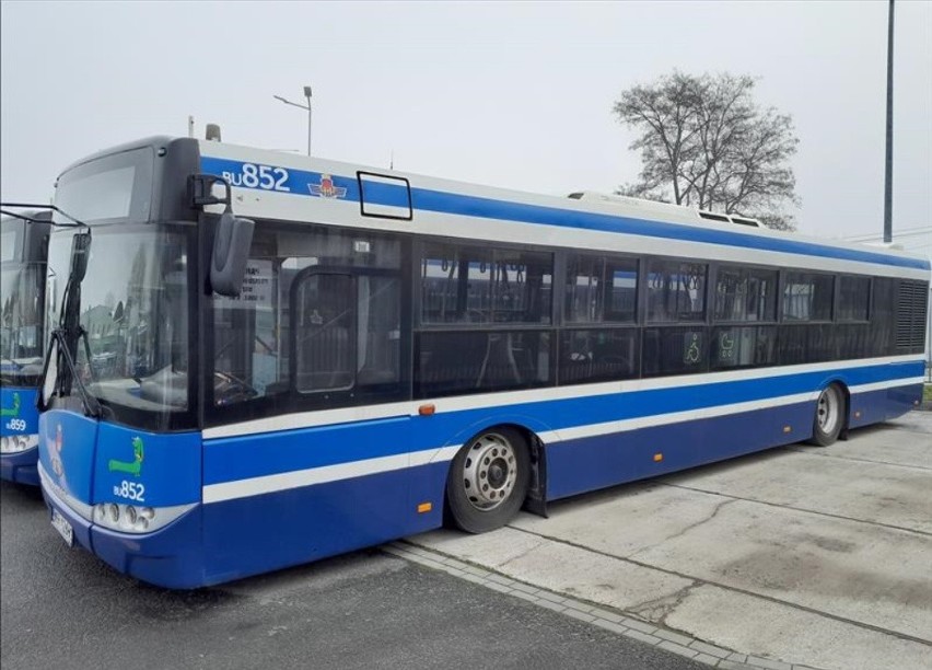 Kup sobie autobus od MPK w Krakowie. Wystawili na sprzedaż siedem pojazdów Solaris Urbino 12 