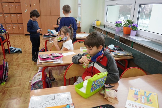 Przemysław Czarnek zapowiedział realizacje czterech programów wspomagających uczniów po powrocie do szkół.