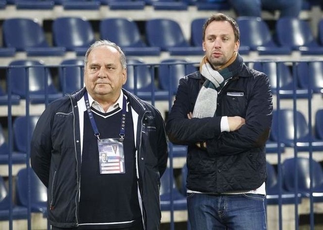 Jarosław Mroczek (z lewej) i Grzegorz Smolny wyjadą na spotkanie z Espanyolem Barcelona.