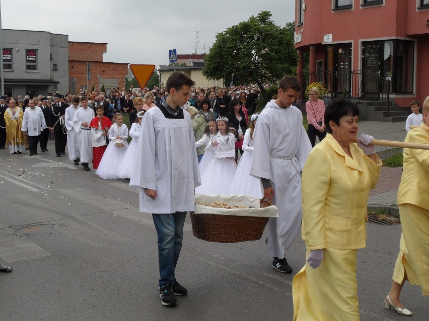 Procesja Bożego Ciała w Myszkowie [ZDJĘCIA]