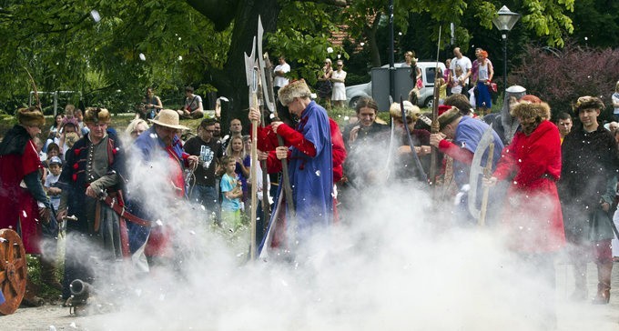 Ster na Bydgoszcz 2013. Szwedzi próbowali zdobyć Wyspę Młyńską