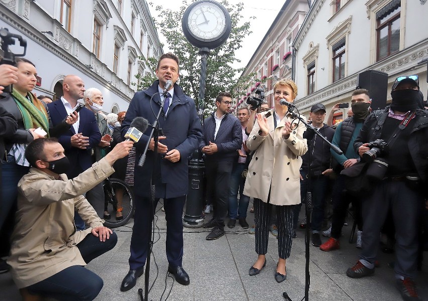 Rafał Trzaskowski był dziś w Pabianicach i Łodzi