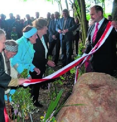 W sobotę odbyła się uroczystość otwarcia parku, który został wybudowany w ramach projektu "Śladami historii Reblina".