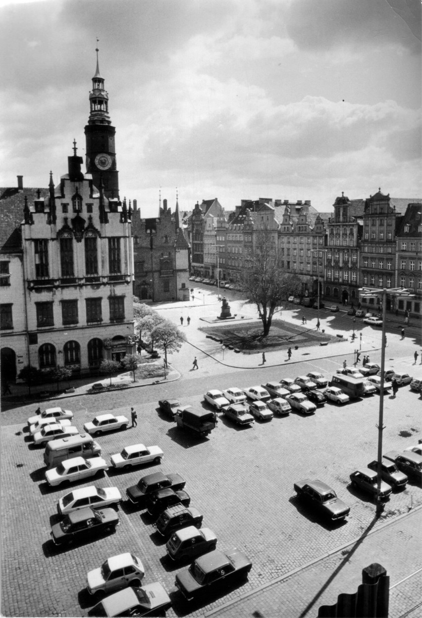 05.04.1982, plac Gołębi i Sukiennice